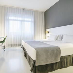 Habitacion individual corporate Hotel ILUNION Bilbao