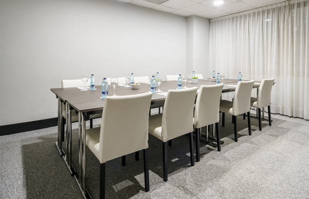 Salon Aula Hotel ILUNION Bilbao Bilbao