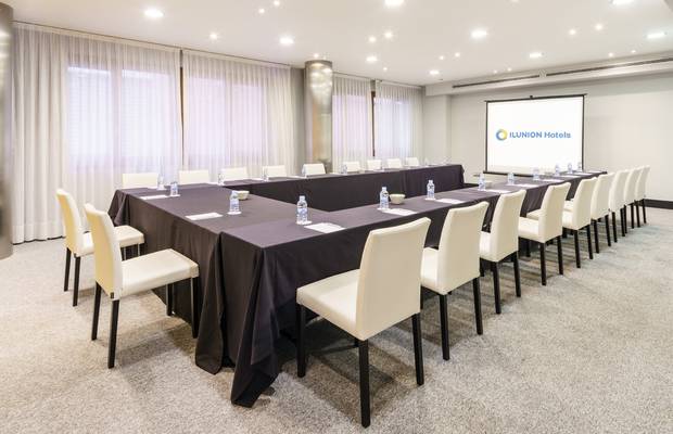 Salón Conferencia Hotel ILUNION Bilbao Bilbao